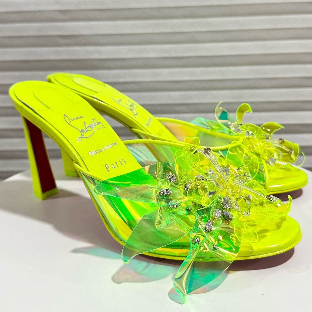 🌺CHRISTIAN LOUBOUTIN🌺 Alyah Mules Limited Edition Green Size: 37 - Picture 8 of 13